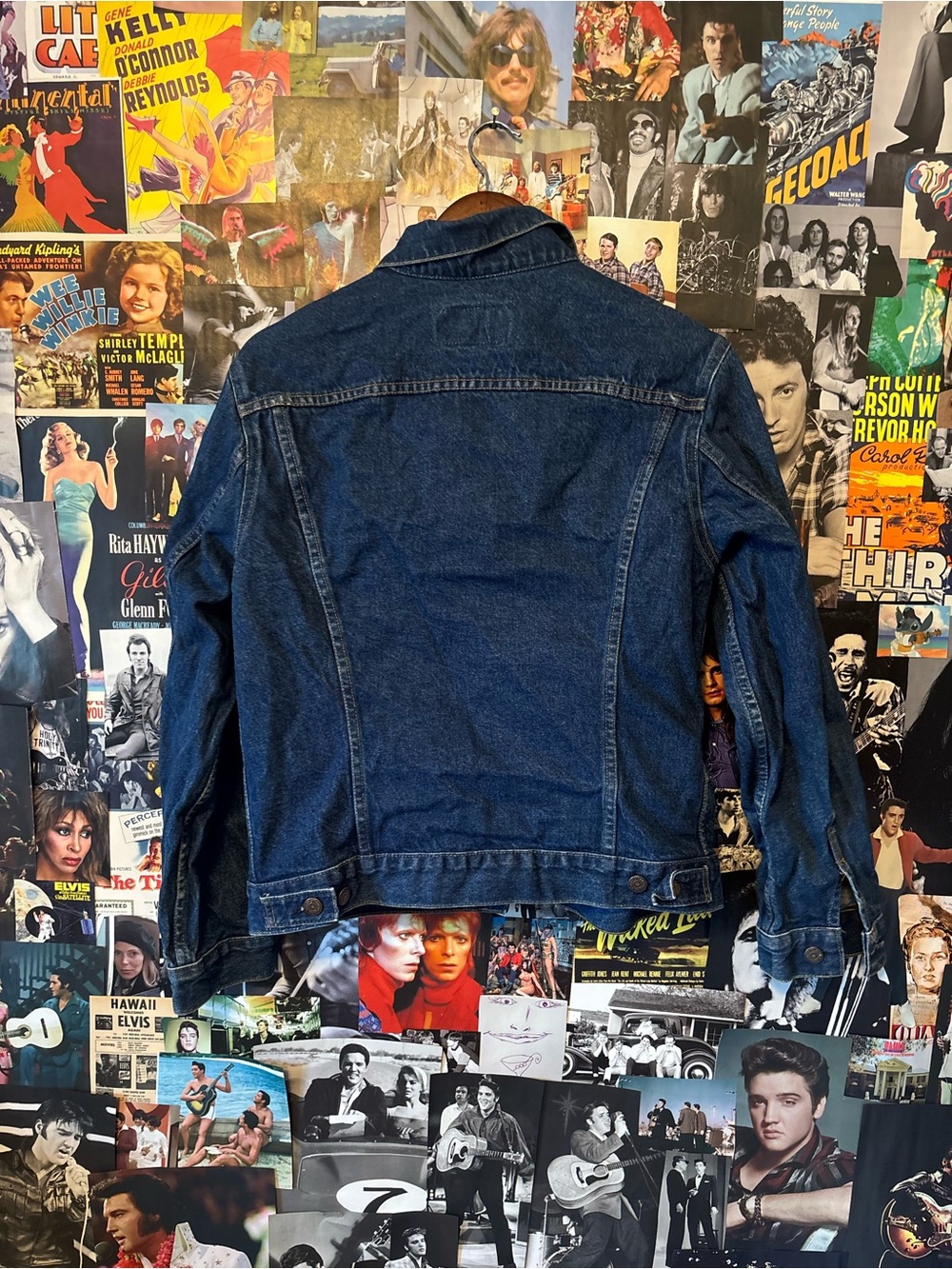 Levi's Dark Blue Denim Trucker Jacket - Picture 2 of 3